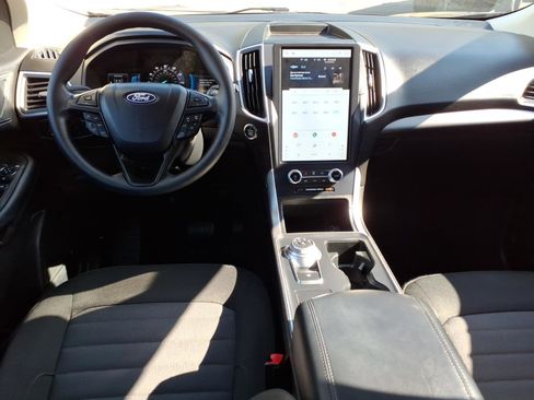 Certified 2024 Ford Edge SE AWD/4WD image 12
