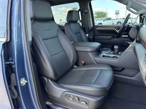 Used 2024 GMC Sierra 1500 Denali w/ Technology Package RWD image 30