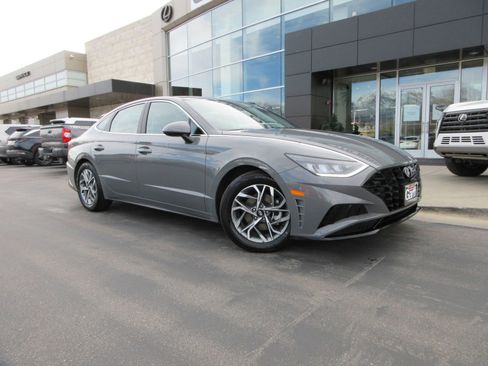 Used 2022 Hyundai Sonata SEL image 13