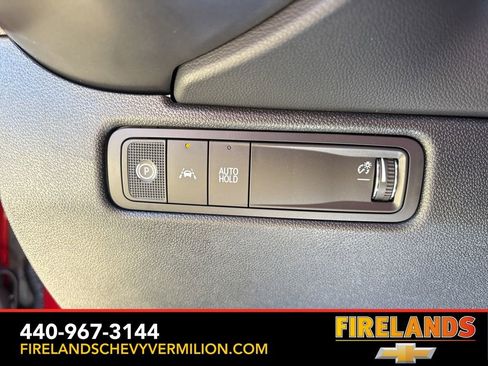 New 2026 Chevrolet Equinox EV LT w/ Comfort Package image 16