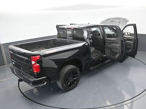 Used 2024 Chevrolet Silverado 1500 LT Trail Boss w/ Convenience Package II image 65