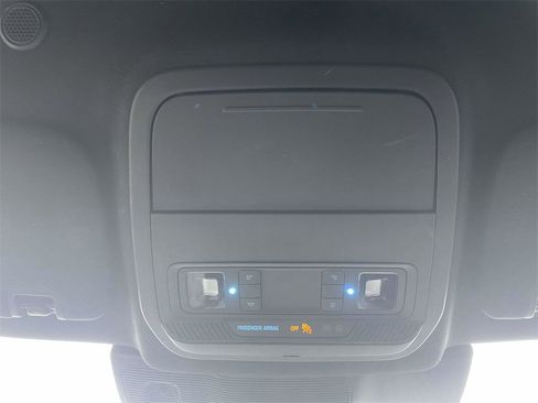 Certified 2023 Ford Explorer ST-Line w/ Class IV Trailer Tow Package image 29