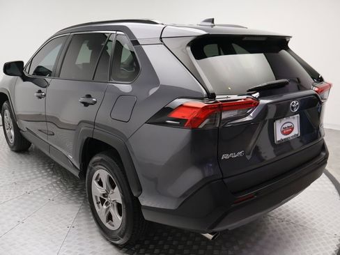 Certified 2024 Toyota RAV4 LE AWD/4WD image 11