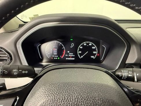 Used 2024 Honda Pilot EX-L image 19