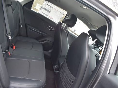 New 2026 Kia K4 EX image 14