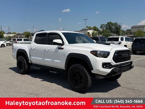 Used 2019 Toyota Tacoma TRD Pro AWD/4WD image 1