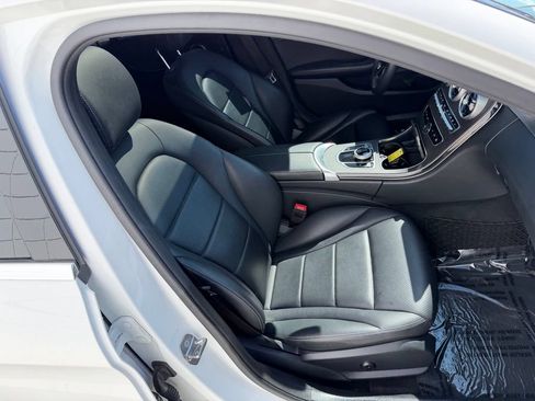 Used 2020 Mercedes-Benz C 300 Sedan image 19