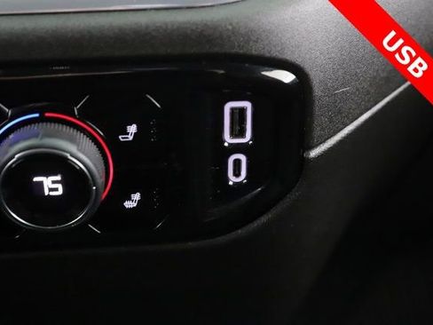 Used 2025 Chevrolet Silverado 1500 LT image 26