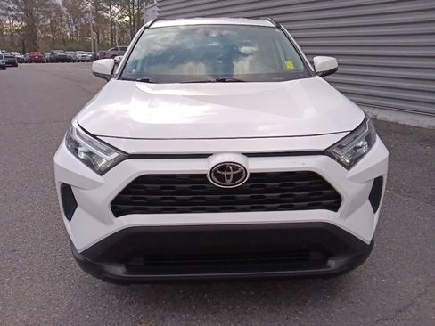 Used 2024 Toyota RAV4 XLE image 8