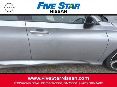 Used 2022 Honda Accord Sport image 5