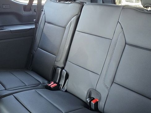 New 2026 GMC Yukon XL Denali w/ Denali Reserve Package image 6