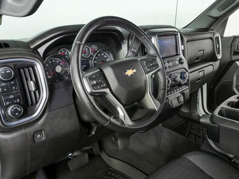 Certified 2021 Chevrolet Silverado 1500 LT w/ Z71 Off-Road Package AWD/4WD image 4