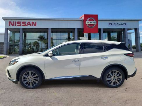 Certified 2021 Nissan Murano SV w/ SV Special Edition Package FWD image 8