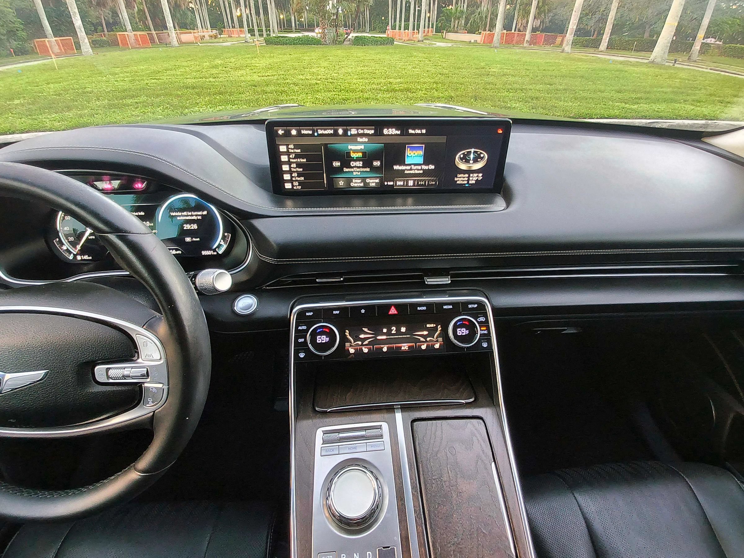 Used 2023 Genesis GV80 2.5T w/ Prestige 20" Package AWD/4WD image 9