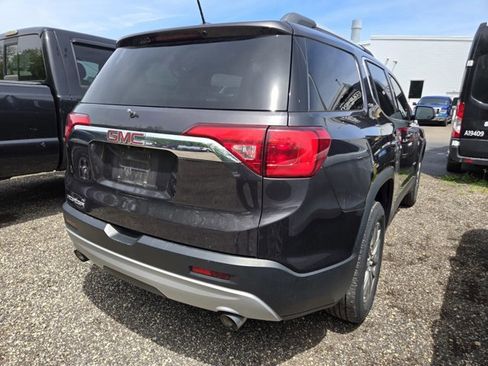 Used 2017 GMC Acadia SLE FWD image 4