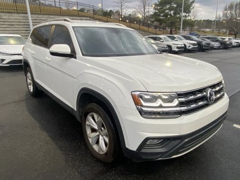 Used 2018 Volkswagen Atlas SE image 1