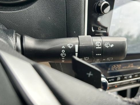 Used 2019 Subaru Outback 2.5i Premium AWD/4WD image 27