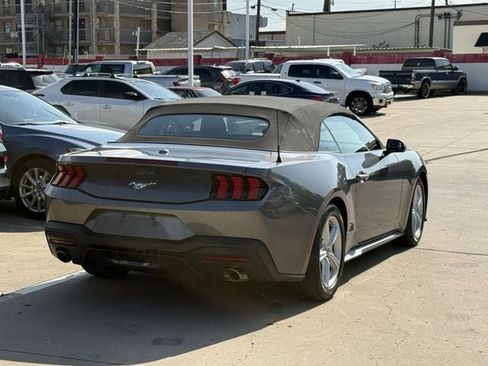 Used 2026 Ford Mustang Premium RWD image 4