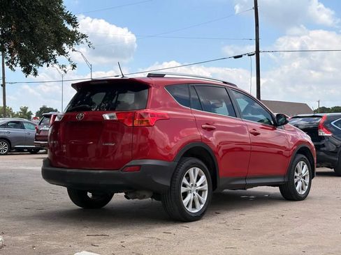 Used 2013 Toyota RAV4 Limited FWD image 3