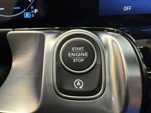 Certified 2026 Mercedes-Benz GLB 250 image 21