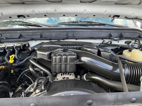 Used 2016 Ford F250 XL w/ Power Equipment Group image 12