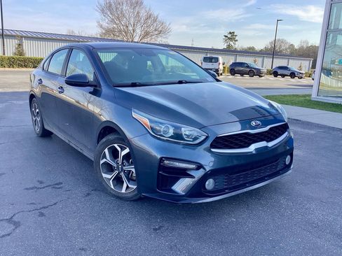 Used 2019 Kia Forte LXS image 1