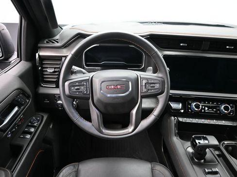 Used 2025 GMC Sierra 1500 AT4 w/ AT4 Premium Package image 24