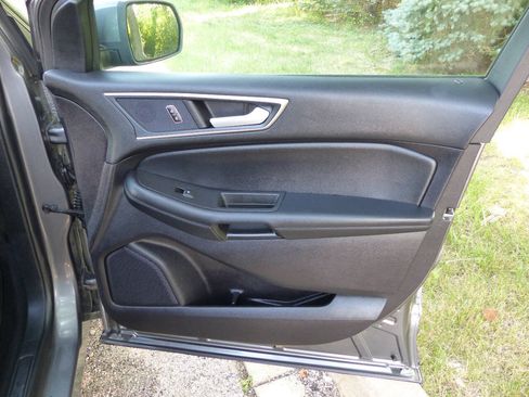 Used 2021 Ford Edge SEL w/ Convenience Package AWD/4WD image 43