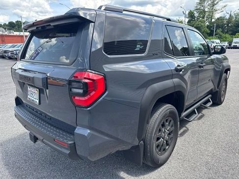 Used 2026 Toyota 4Runner SR5 RWD image 5
