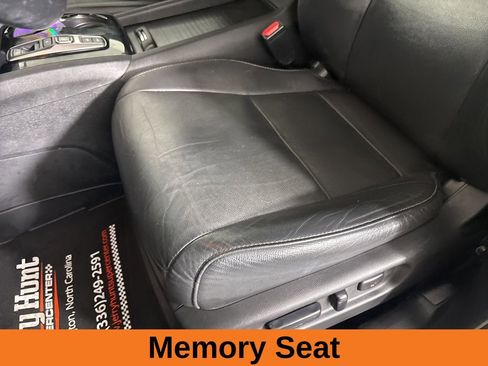 Used 2017 Honda Pilot Touring image 15