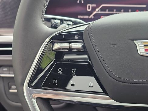 New 2026 Cadillac Escalade Platinum Sport AWD/4WD image 30