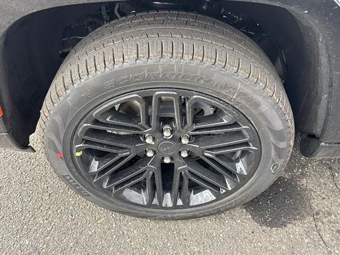 New 2026 Jeep Grand Wagoneer Limited image 13