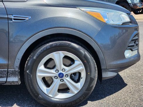 Used 2015 Ford Escape SE AWD/4WD image 29