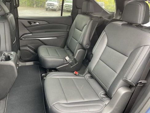 New 2026 Chevrolet Traverse LT w/ Driver Confidence Package AWD/4WD image 22