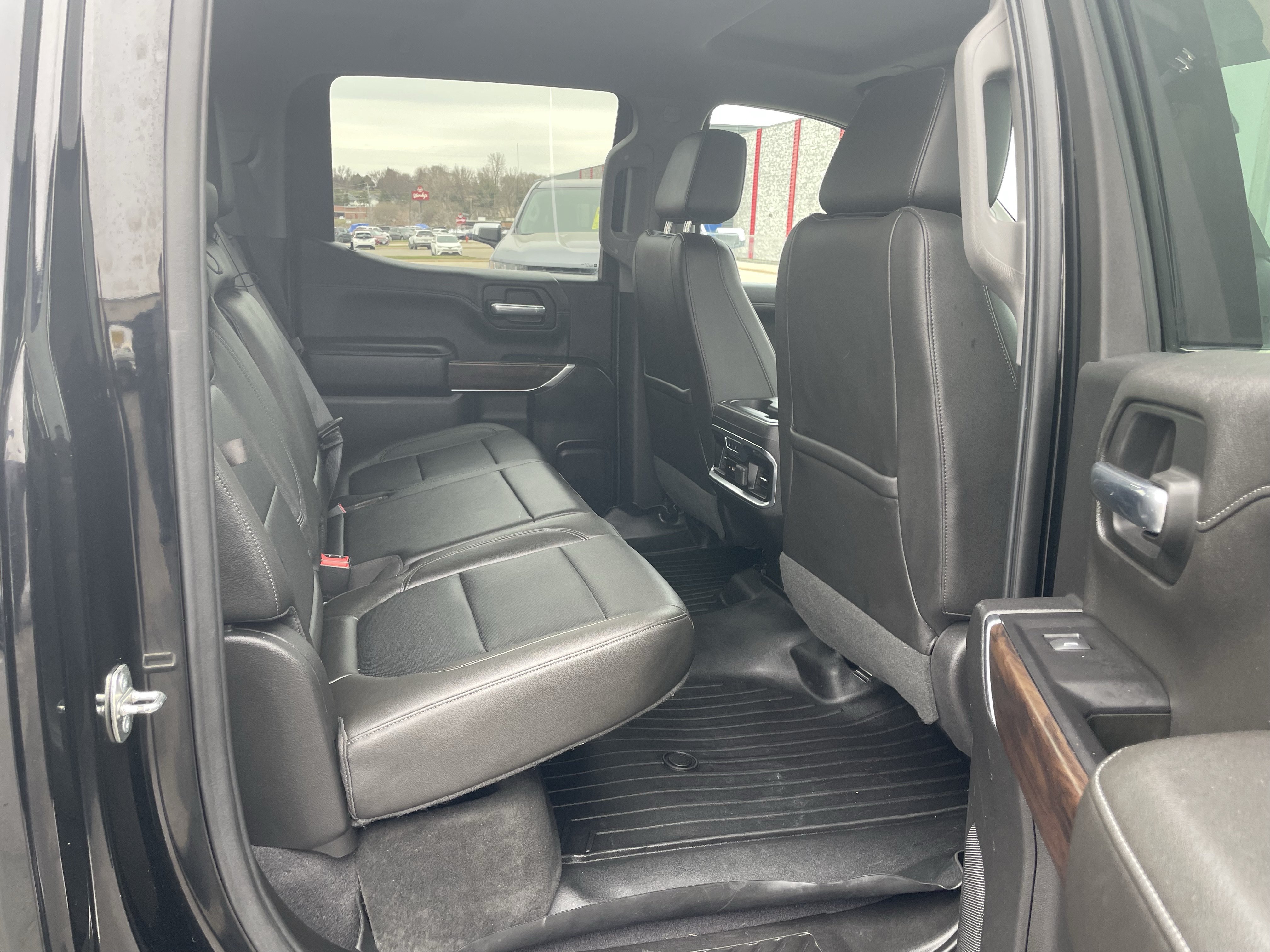 Used 2019 GMC Sierra 1500 SLT w/ SLT Premium Plus Package AWD/4WD image 30