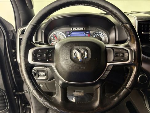 Used 2019 RAM 1500 Big Horn AWD/4WD image 22