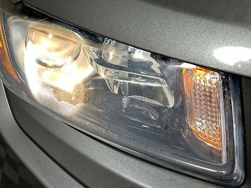 Used 2015 Jeep Grand Cherokee Altitude RWD image 8
