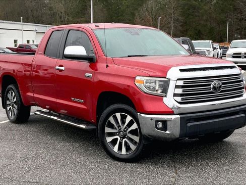 Used 2019 Toyota Tundra Limited w/ Limited Premium Package image 2