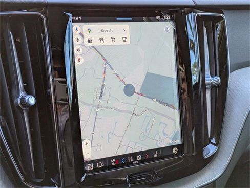 New 2025 Volvo XC60 B5 Plus w/ Climate Package image 21