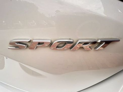 Certified 2025 Honda Civic Sport image 33