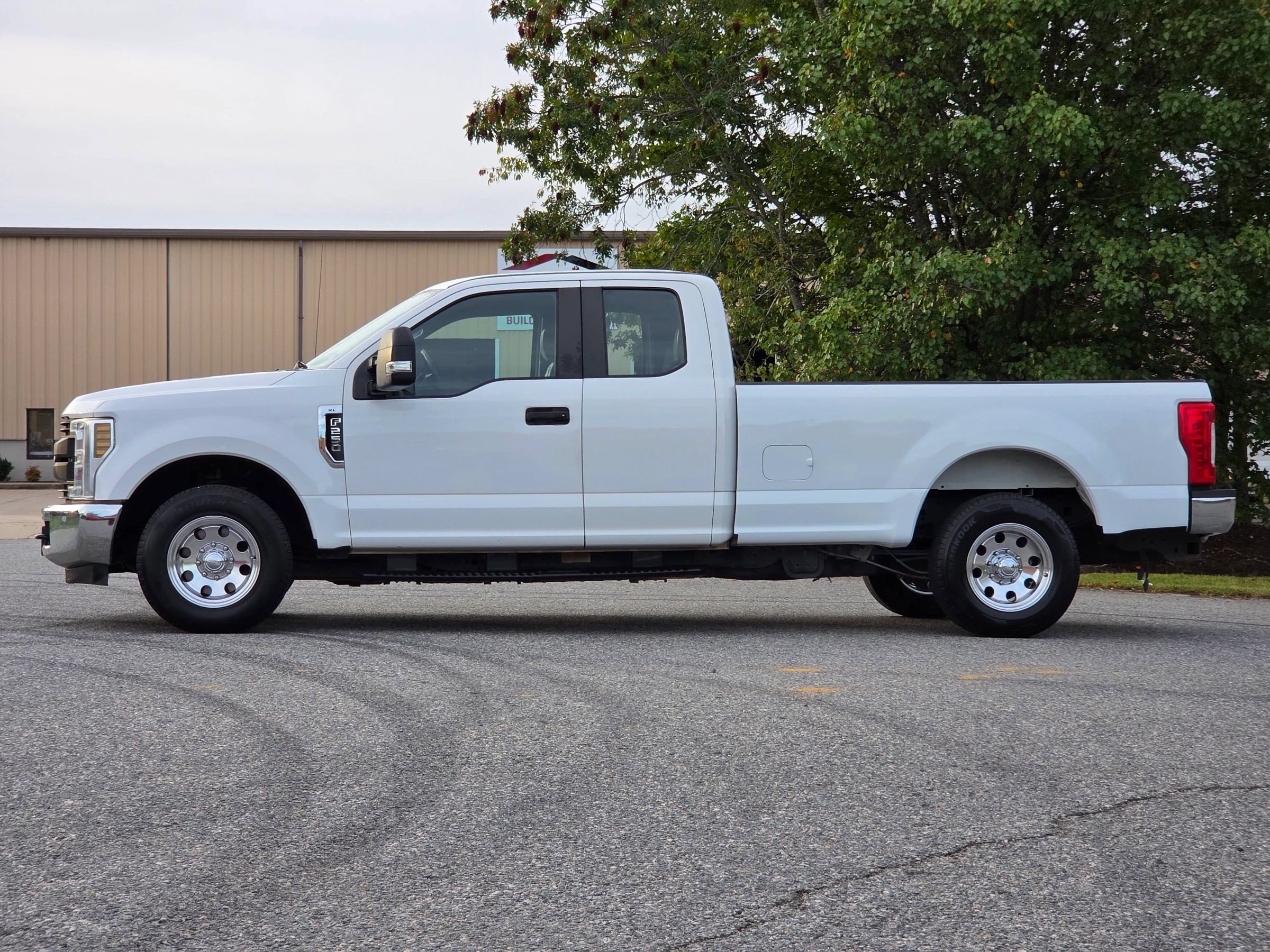 Used 2018 Ford F250 XL w/ Power Equipment Group RWD image 12
