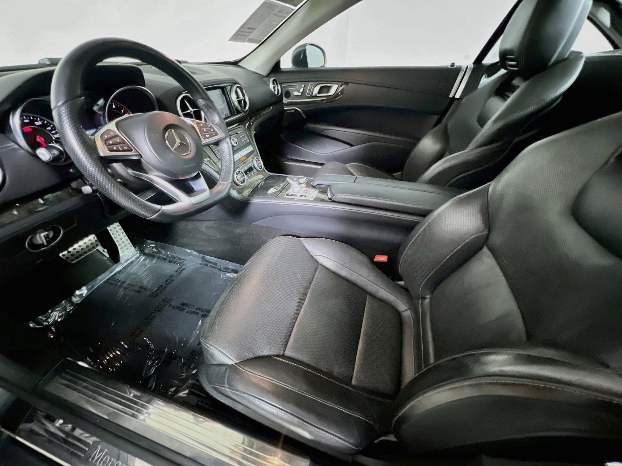 Used 2017 Mercedes-Benz SL 450 image 15