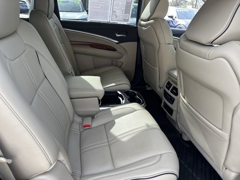 Used 2017 Acura MDX SH-AWD w/ Advance Package image 14