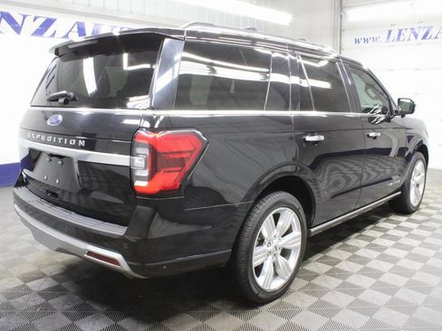 Used 2022 Ford Expedition Platinum image 4