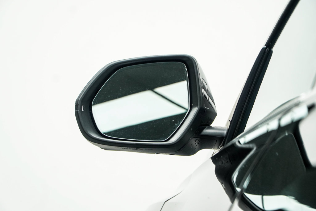 Used 2023 Audi Q8 Premium Plus AWD/4WD image 20
