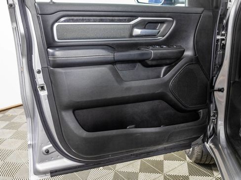 Used 2022 RAM 1500 Big Horn AWD/4WD image 39