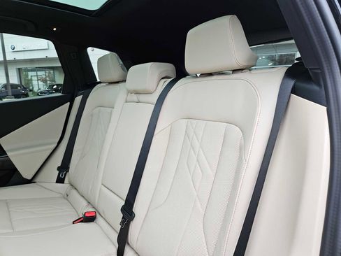 Used 2026 BMW X3 xDrive30 w/ Convenience Package image 21