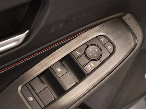 New 2026 Nissan Sentra SR w/ SR Premium Package FWD image 10