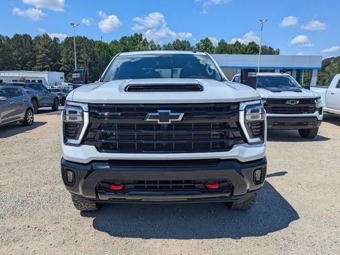 New 2026 Chevrolet Silverado 2500 LT w/ Trail Boss Package AWD/4WD image 6