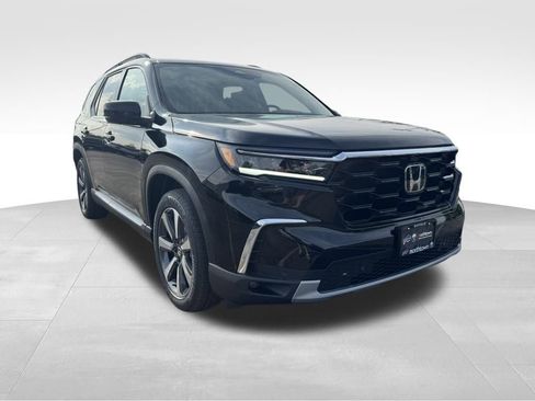 New 2025 Honda Pilot Elite image 2